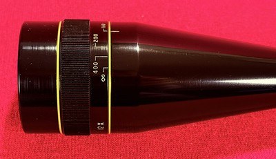 LEUPOLD 12X TARGET/VARMINT SCOPE in HIGH GLOSS BLACK with FINE PLEX RETICLE - Image 2 of 11