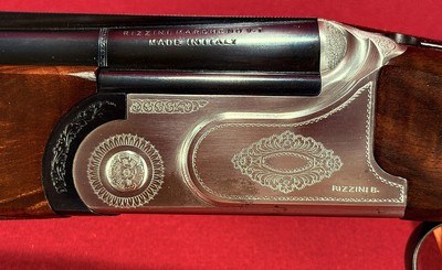 RIZZINI, BATTISTA OVER & UNDER 20 GAUGE COMPETITION SHOTGUN, BEAUTIFUL - Image 5 of 20