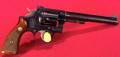 BEAUTIFUL SMITH & WESSON K-22 MASTERPIECE in ORIGINAL GOLD BOX, 22 LR, 1948 PRODUCTION - Image 5 of 20