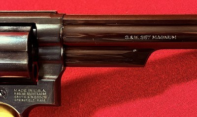 SMITH & WESSON 19-5, 357 MAGNUM, 6 INCH BARREL, BRIGHT BLUE, MADE in 1982 - Image 8 of 20