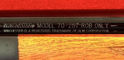 WINCHESTER MODEL 70 LW SUPER GRADE in .257 ROBERTS, NEW IN BOX - Image 11 of 20