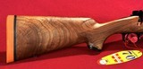WINCHESTER MODEL 70 LW SUPER GRADE in .257 ROBERTS, NEW IN BOX - Image 7 of 20