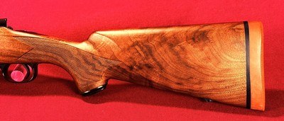 WINCHESTER MODEL 70 LW SUPER GRADE in .257 ROBERTS, NEW IN BOX - Image 8 of 20