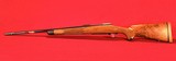 WINCHESTER MODEL 70 LW SUPER GRADE in .257 ROBERTS, NEW IN BOX - Image 7 of 20