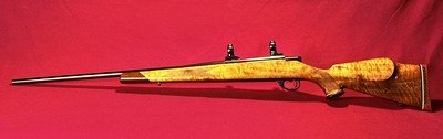 WEATHERBY VANGUARD, EARLY MODEL, HIGH POLISH BLUE, VERY FANCY STOCK, 7MM Remington Magnum - Image 7 of 20