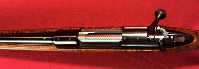 WINCHESTER MODEL 70 
