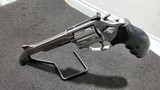 SMITH & WESSON 60-18 - 1 of 9