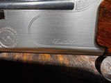 Castellani Italian Shotgun 12GA with fitted case - 3 of 11