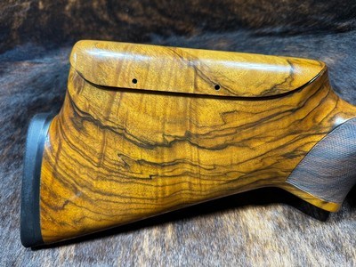 Caesar Guerini Summit RH Wenig New American Trap Stock - Image 2 of 6