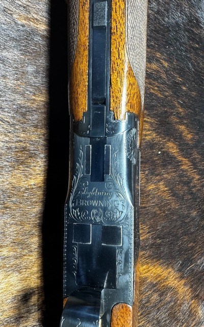 Browning Superposed Lightning Broadway Trap 12GA (Adjustable Comb & Butt Pad) - Image 5 of 8