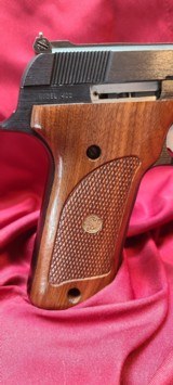 SMITH & WESSON MODEL 422 SEMI-AUTO PISTOL - 3 of 15