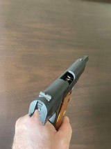 1911 Colt MK IV Series 80 Combat Commander .45 ACP - 4 of 4