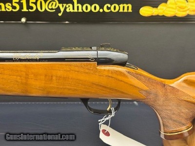 NEW OLYMPIC 1984 WEATHERBY MARK V 300 WBY MAG WITH PAPERS - Image 14 of 18