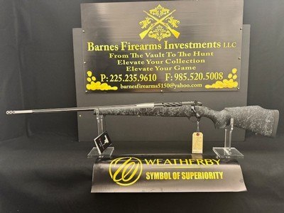 **NEW WITH BOX ** LH ** WEATHERBY ACCUMARK 6;5 300 ** WYOMING PRODUCTION**