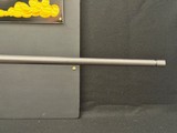 *** NIB
WEATHERBY MARK V SMU 240 WBY MAG 26