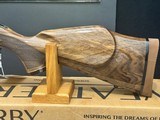 ****NIB**** WEATHERBY MARK V DELUXE 378 MAGNUM AAA WALNUT STOCK - 9 of 13