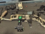 **LIKE NEW** MATHEWS VERTIX BOW WITH HARD CASE - 6 of 12