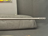 ** LOOK **COLLECTORS
*ED WEATHERBY*
CUSTOM BUILD *** LH WBY 300 MAG - 4 of 15