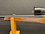 ***LIKE NEW*** WEATHERBY MARK V CUSTOM
375 H&H MAGNUM WITH INLAYS - 9 of 15