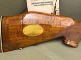 **** RARE NEW IN CASE*** WEATHERBY MARK V 1976 BI-CENTENNIAL 7MM WBY MAGNUM. - 8 of 13