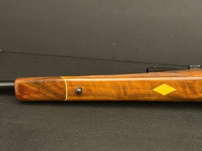 *****EXCELLENT CONDITION **** WEATHERBY SOUTHGATE HAS CUSTOM STOCK WITH INLAYS MAUSER ACTION 300 WBY MAG. - Image 13 of 14