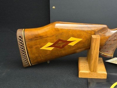 *****EXCELLENT CONDITION **** WEATHERBY SOUTHGATE HAS CUSTOM STOCK WITH INLAYS MAUSER ACTION 300 WBY MAG. - Image 2 of 14