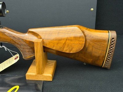 *****EXCELLENT CONDITION **** WEATHERBY SOUTHGATE HAS CUSTOM STOCK WITH INLAYS MAUSER ACTION 300 WBY MAG. - Image 7 of 14