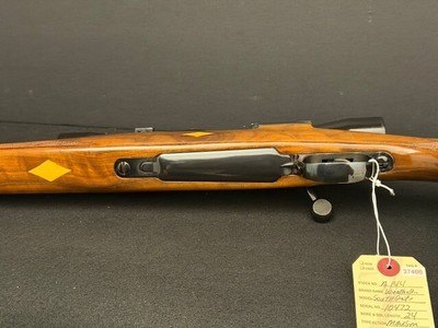 *****EXCELLENT CONDITION **** WEATHERBY SOUTHGATE HAS CUSTOM STOCK WITH INLAYS MAUSER ACTION 300 WBY MAG. - Image 12 of 14
