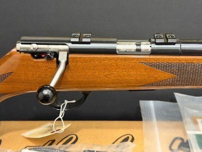 ***AS NEW IN BOX***WEATHERBY MARK XX11 22LR BOLT ACTION - Image 3 of 16