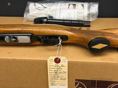 ***NIB***WEATHERBY MARK V DGR 416 WBY MAGNUM** CUSTOM WALNUT STOCK** - Image 10 of 14