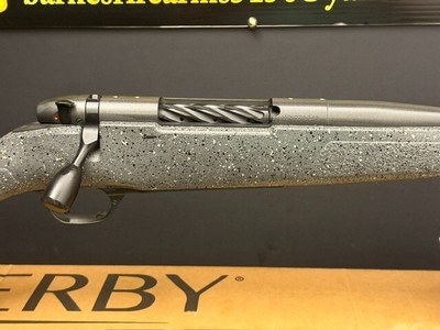 ***NIB ***WEATHERBY MARK V HUNTER 308 WINCHESTER - Image 3 of 14