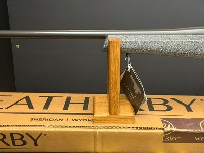 ***NIB ***WEATHERBY MARK V HUNTER 308 WINCHESTER - Image 8 of 14