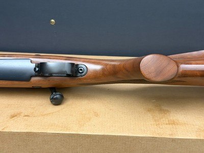 ***NIB*** WINCHESTERMODEL 70 375 H&H SAFARI EXPRESS - Image 13 of 17