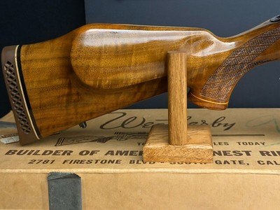 ***NIB** OLD STOCK** WEATHERBY MARK V **LH** 300 WBY MAGNUM - Image 7 of 15
