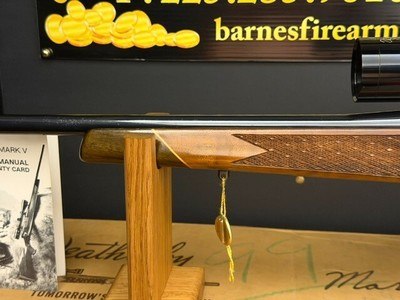 ***NIB** OLD STOCK** WEATHERBY MARK V **LH** 300 WBY MAGNUM - Image 5 of 15