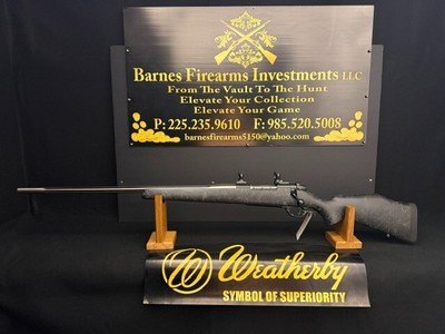 ****LIKE NEW*** WEATHERBY MARK V