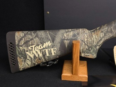 *****RARE NEW OLD STOCK*** BROWNING NWTF GOLD HUNTER INVECTOR PLUS 3'' - Image 2 of 15