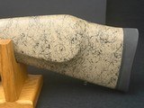 *****EXCELLENT CONDITION **** WEATHERBY MARK V 300 WBY MAG WITH **WEATHERBY 3X9X44 SCOPE** - Image 6 of 16