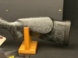 **** RARE EXCELLENT CONDITION**** WEATHERBY MARK V 223 REM ACCUMARK - Image 6 of 13