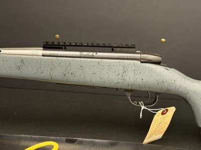 ****RARE ULTRALIGHT***WEATHERBY MARK V 308 WIN. - Image 6 of 12