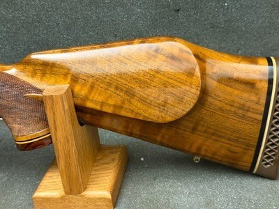 ***** RARE**BICENTENNIAL**** WEATHERBY MARK V 270 WBY MAGNUM IN WBY CASE - Image 9 of 17
