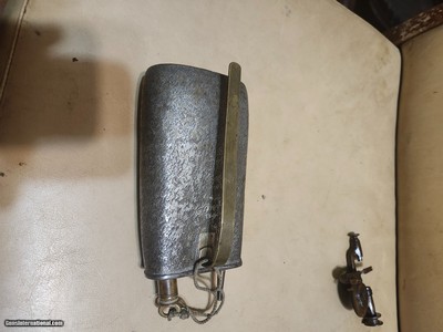 japanese matchlock powder
flask