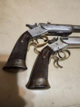 stevens
lord no
36
pistols
antique
212 rf - 5 of 6