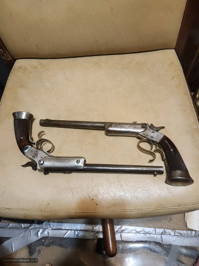 stevens
lord no
36
pistols
antique
212 rf