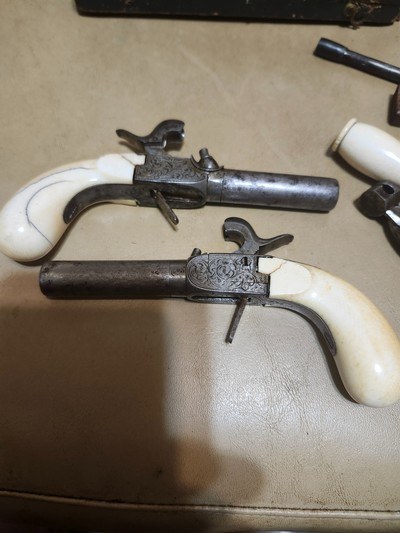 cased belgiumivory stockedmuffpistols.32 bvore - Image 4 of 7