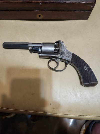 adams percussioncasedrevolver.36 calib er - Image 4 of 11