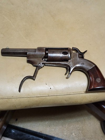 allen &wheelock sidehammer pocketrevolver.32 cal - Image 4 of 8
