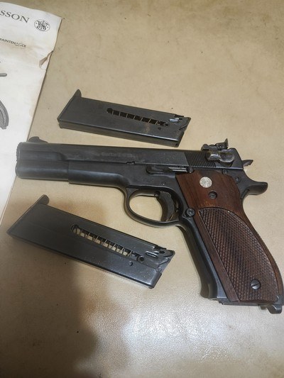 smith & wessonmodel 5238special midrange - Image 2 of 7