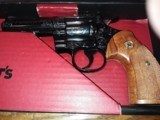 Colt python 357 in box - 7 of 8