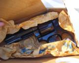 Smith & Wesson 586 PA Game Commission NIB 1995 - 3 of 8